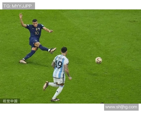 赛后分析:西安网球队与深圳网球队的速度对决全景回顾 赛后分析:西安网球队与深圳网球队的速度对决全景回顾